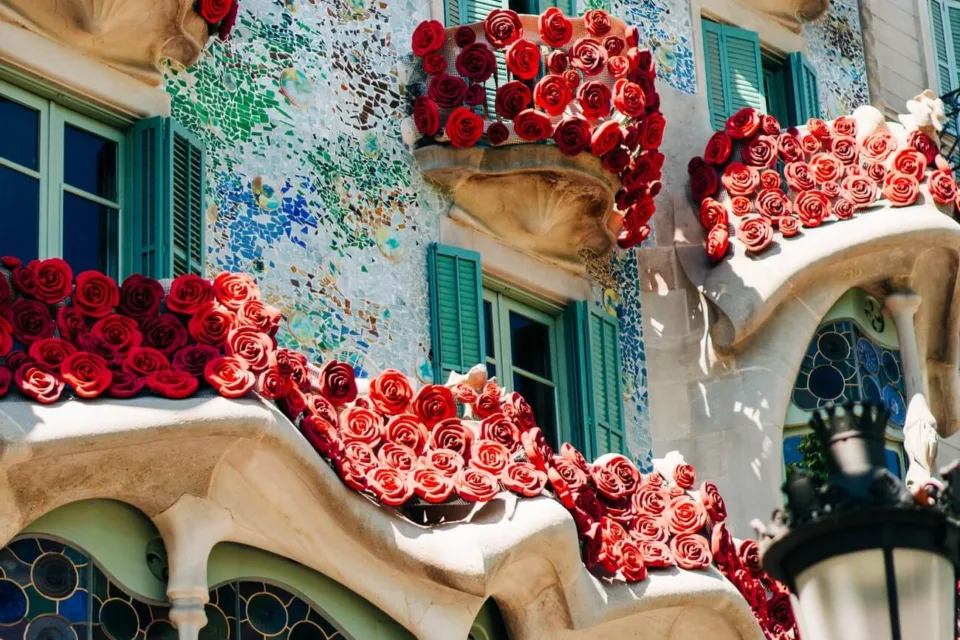 Casa Batlló culori și decorațiuni